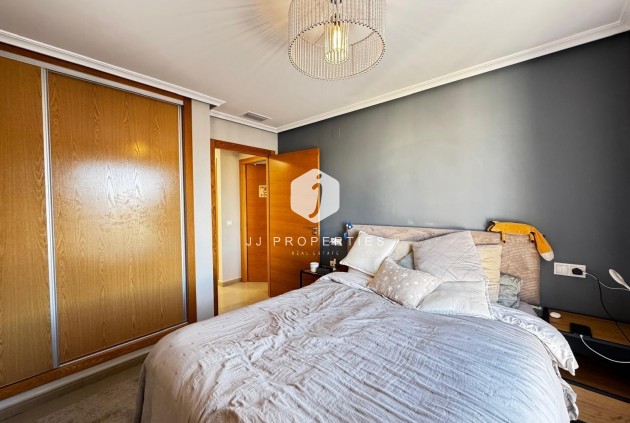 Aus zweiter Hand - Wohnung -
Torrevieja - Playa del Cura