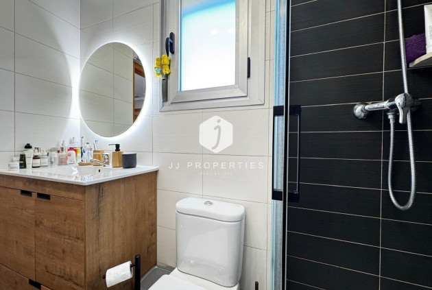 Aus zweiter Hand - Wohnung -
Torrevieja - Playa del Cura