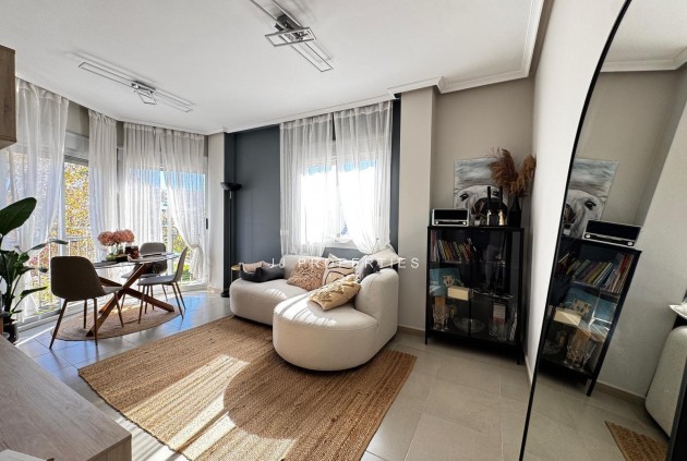 Aus zweiter Hand - Wohnung -
Torrevieja - Playa del Cura