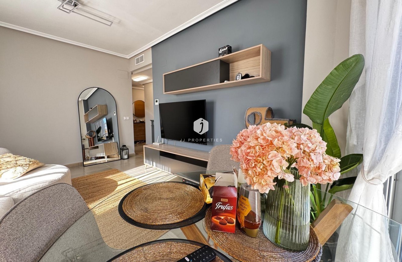 Aus zweiter Hand - Wohnung -
Torrevieja - Playa del Cura