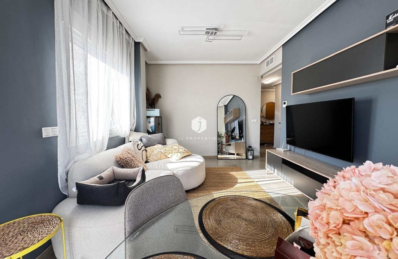 Aus zweiter Hand - Wohnung -
Torrevieja - Playa del Cura