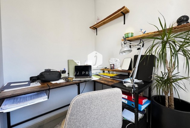 Aus zweiter Hand - Wohnung -
Torrevieja - Playa del Cura