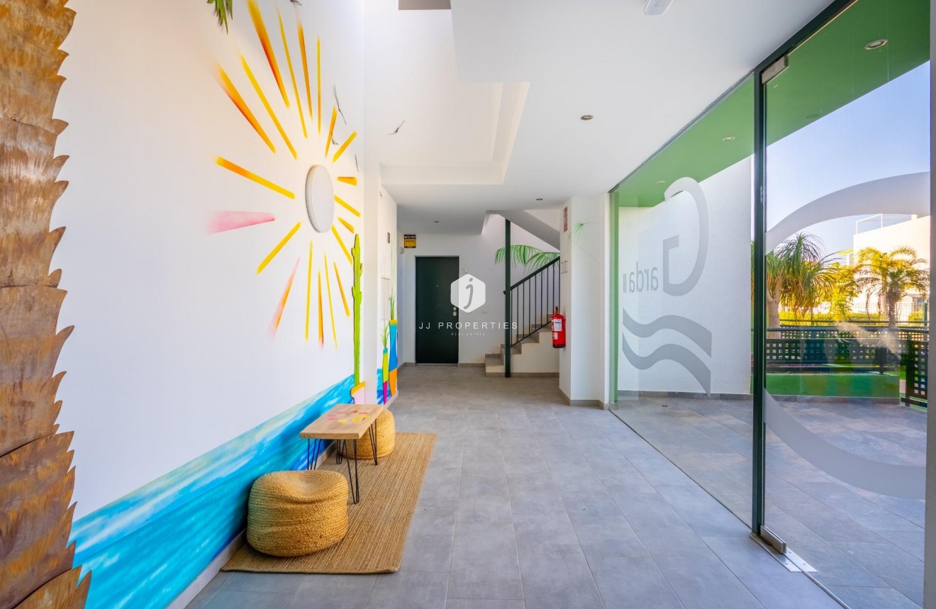 Resale - Apartment / flat -
Orihuela Costa - Mil Palmeras