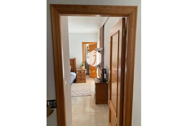 Segunda mano - Apartamento / piso -
Torrevieja