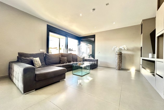 Resale - Villa -
Los Balcones - Costa Blanca