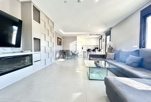 Resale - Villa -
Los Balcones - Costa Blanca