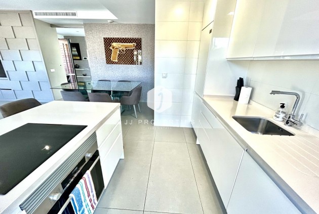 Resale - Villa -
Los Balcones - Costa Blanca