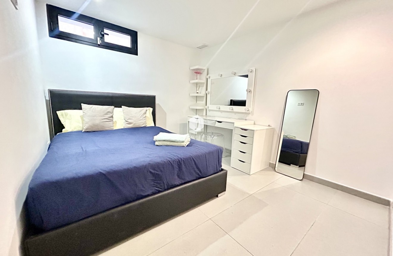 Resale - Villa -
Los Balcones - Costa Blanca