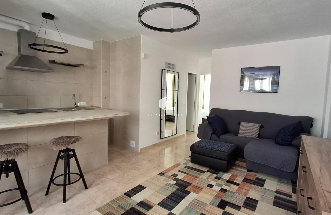 Aus zweiter Hand - Wohnung -
Torrevieja - La Mata Pueblo