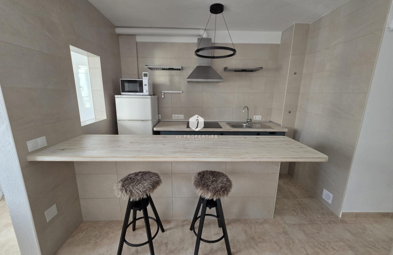 Aus zweiter Hand - Wohnung -
Torrevieja - La Mata Pueblo