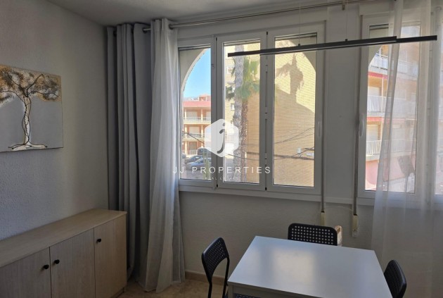 Aus zweiter Hand - Wohnung -
Torrevieja - La Mata Pueblo