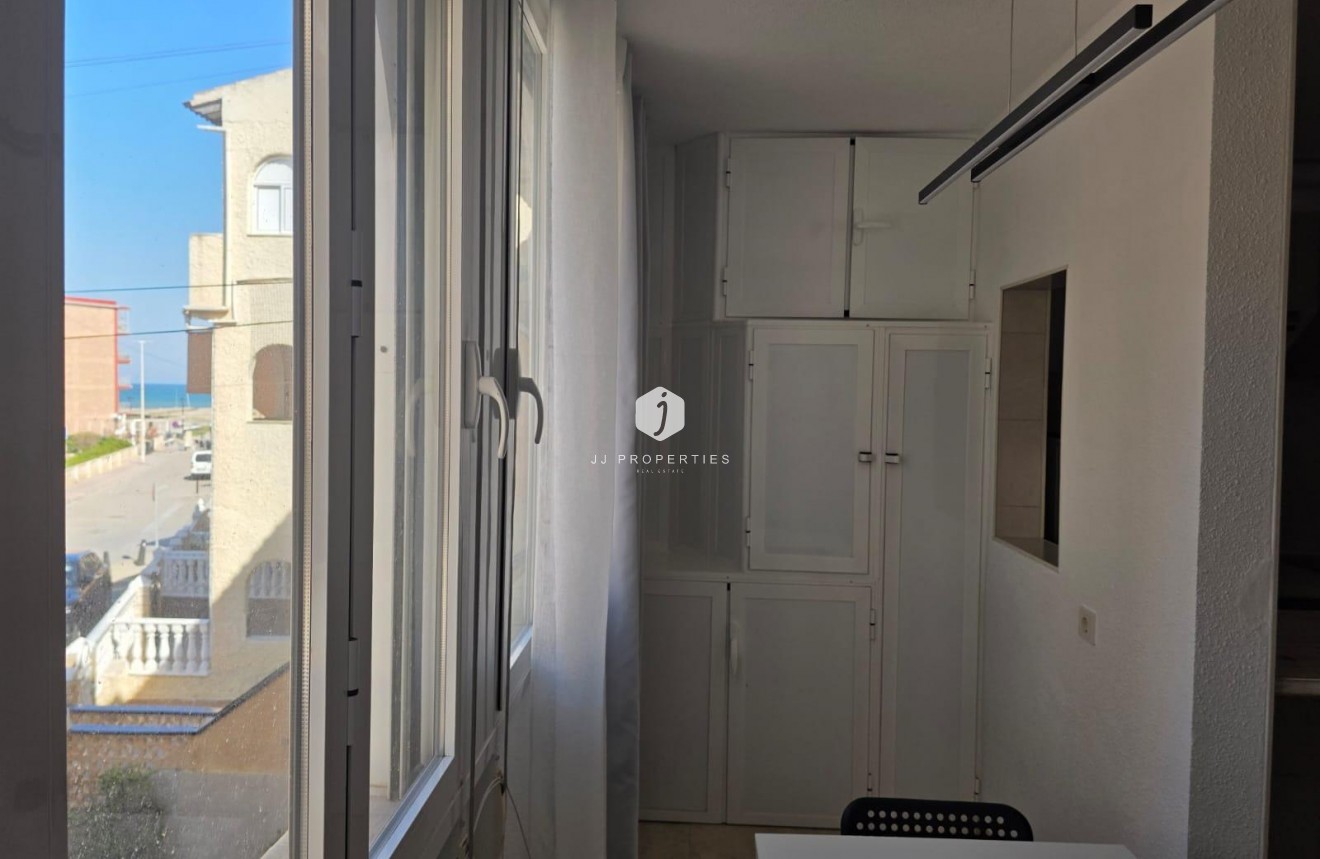 Aus zweiter Hand - Wohnung -
Torrevieja - La Mata Pueblo