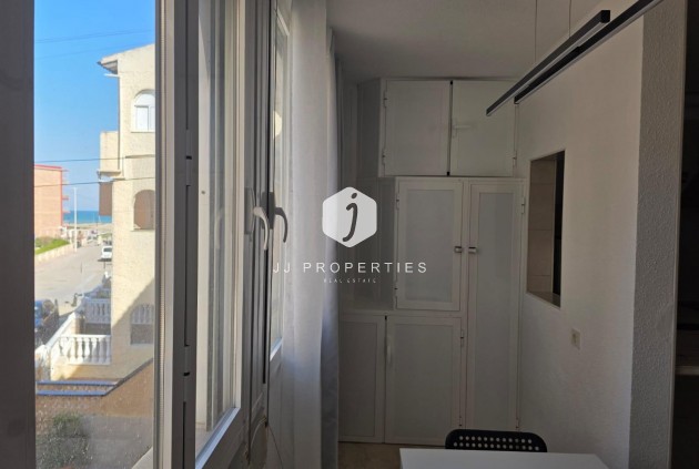Aus zweiter Hand - Wohnung -
Torrevieja - La Mata Pueblo