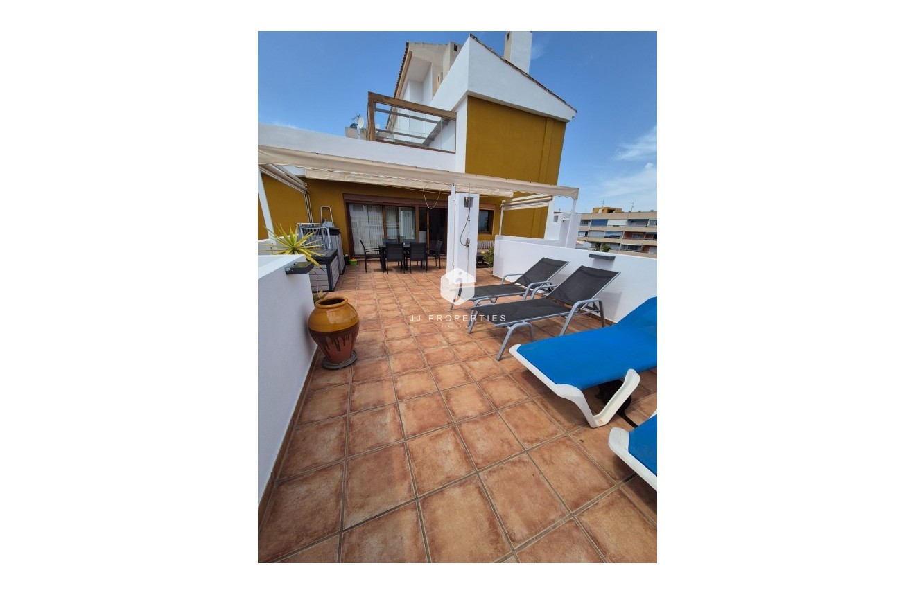 Resale - Apartment / flat -
Punta Prima - Costa Blanca