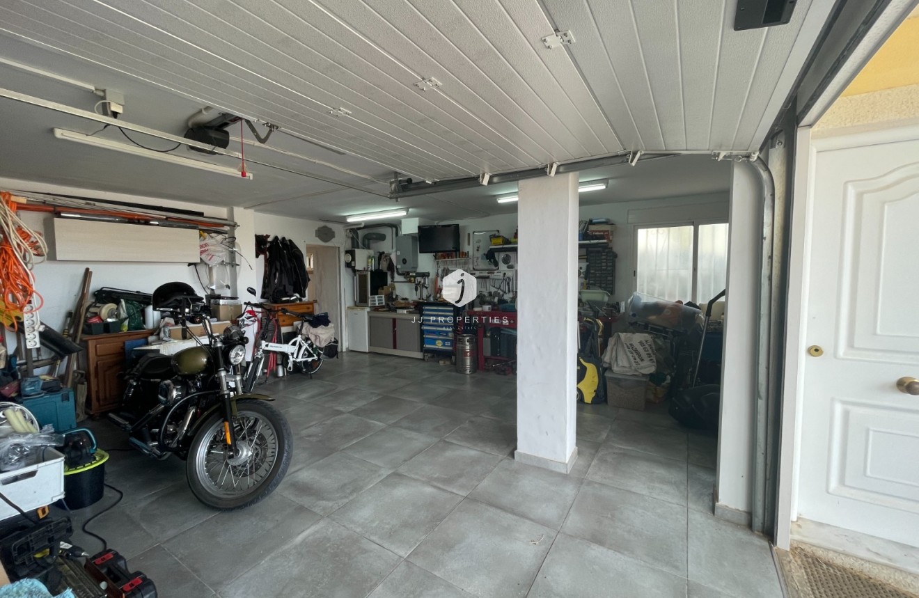 Resale - Villa -
San Fulgencio - Costa Blanca