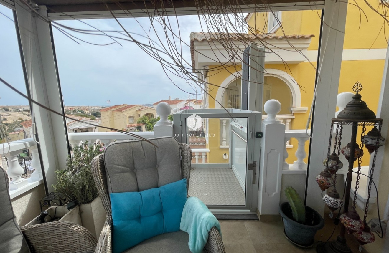 Resale - Villa -
San Fulgencio - Costa Blanca