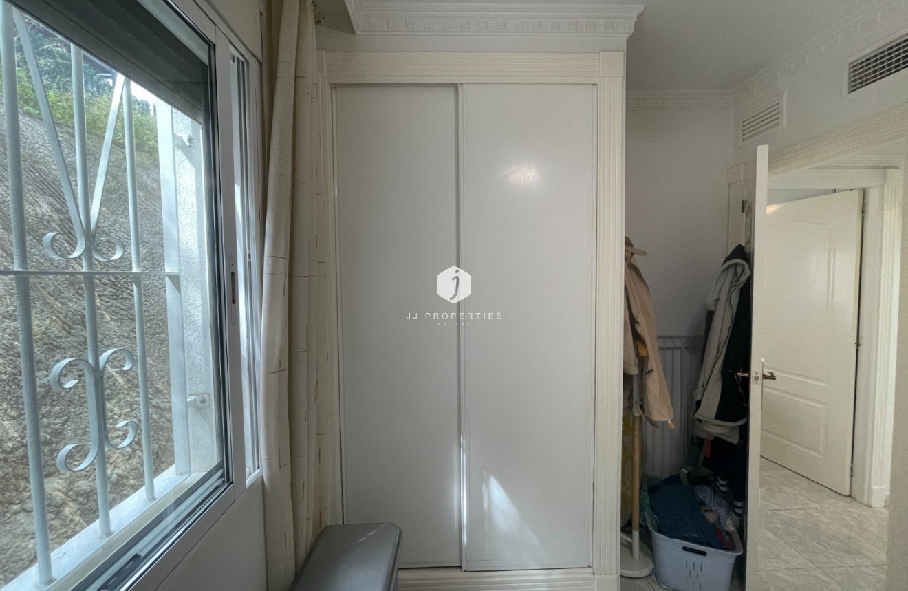 Resale - Villa -
San Fulgencio - Costa Blanca