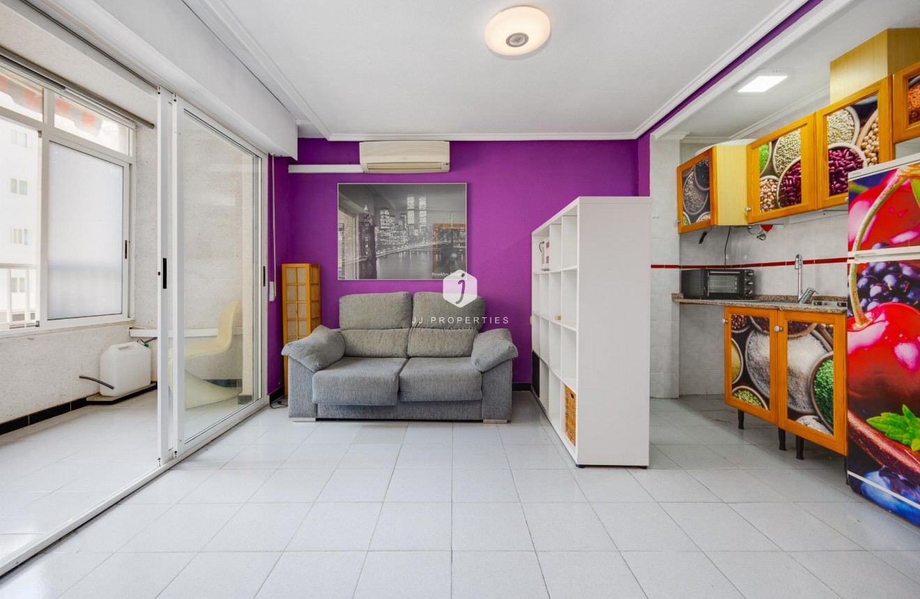 Resale - Apartment / flat -
Torrevieja - Costa Blanca