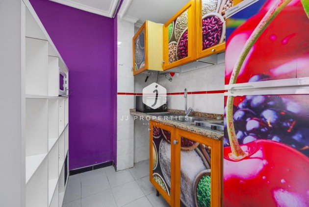 Resale - Apartment / flat -
Torrevieja - Costa Blanca