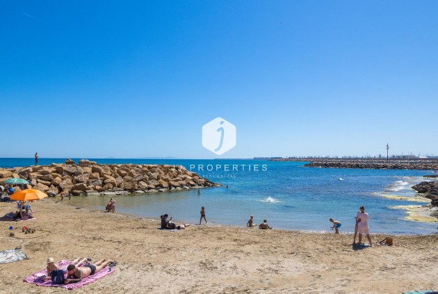 Resale - Apartment / flat -
Torrevieja - Costa Blanca