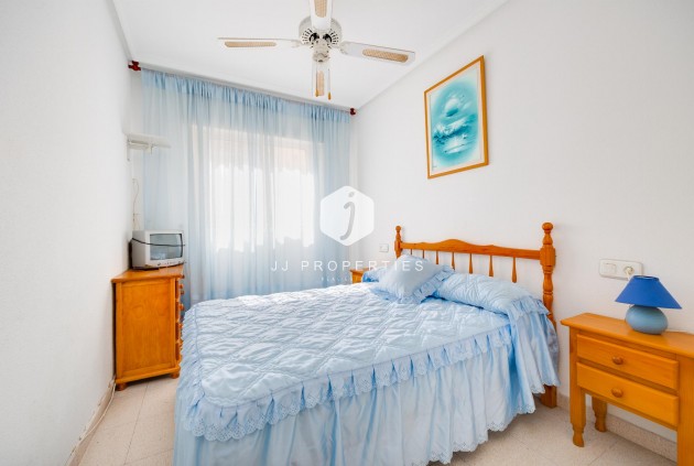 Resale - Apartment / flat -
Torrevieja - Costa Blanca