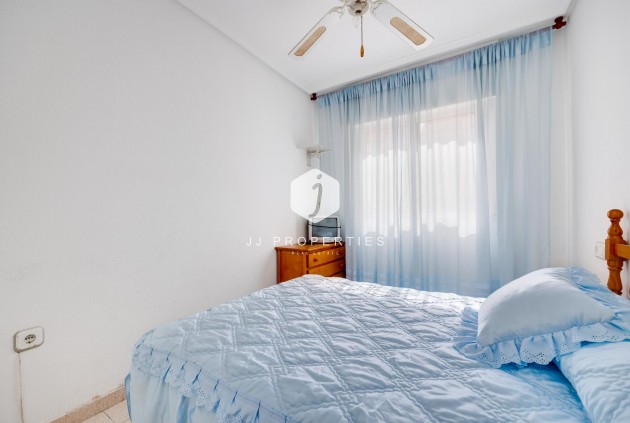 Resale - Apartment / flat -
Torrevieja - Costa Blanca