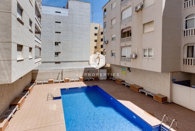Resale - Apartment / flat -
Torrevieja - Costa Blanca