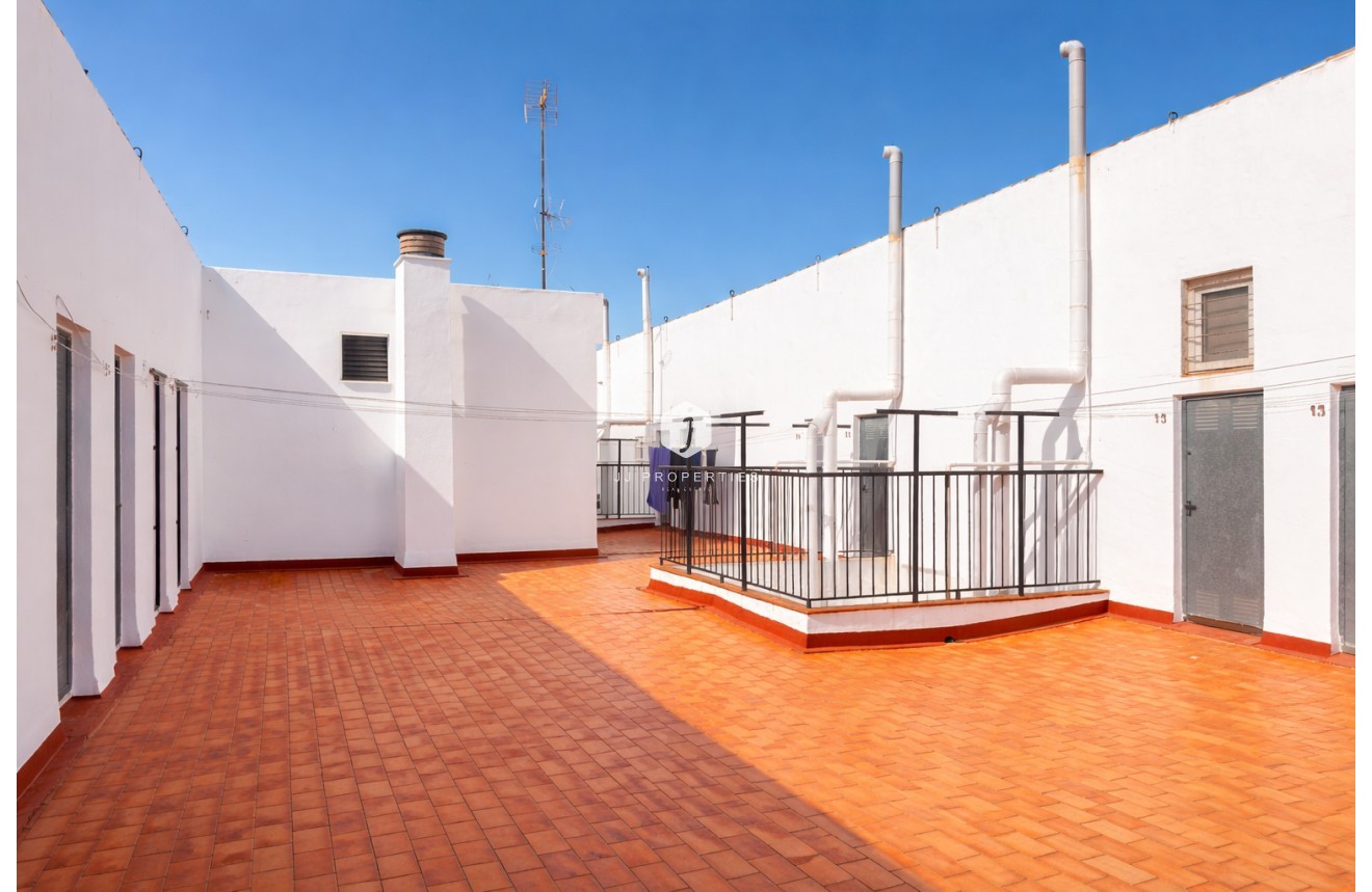 Resale - Apartment / flat -
Torrevieja - Costa Blanca