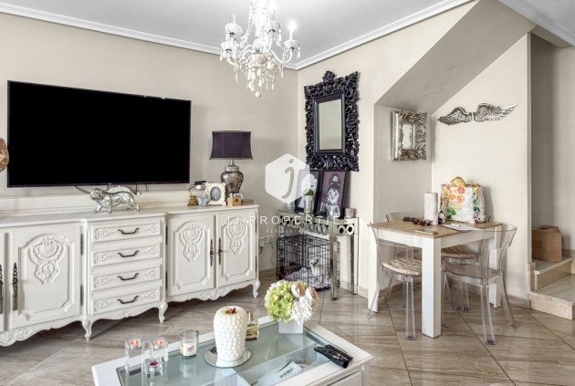 Tweedehands - Chalet -
Orihuela Costa - Costa Blanca