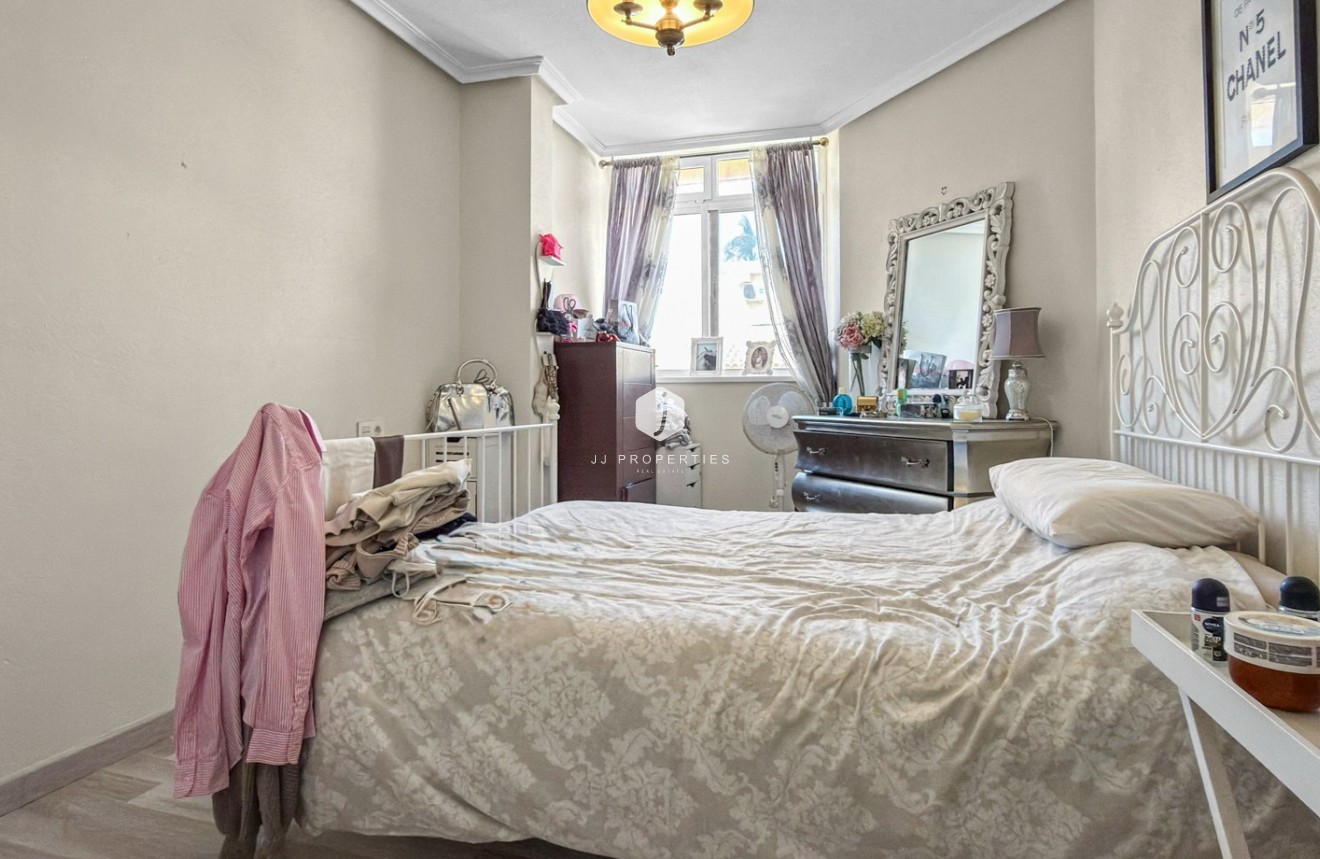 Tweedehands - Chalet -
Orihuela Costa - Costa Blanca