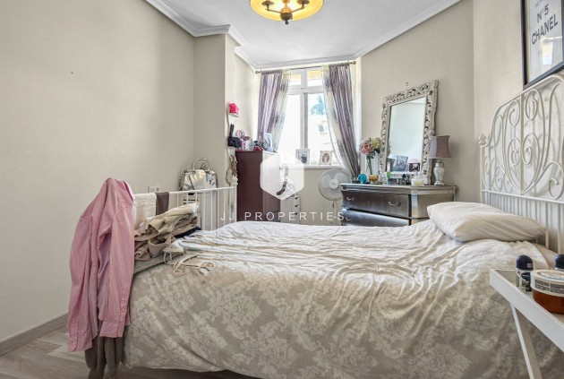 Tweedehands - Chalet -
Orihuela Costa - Costa Blanca