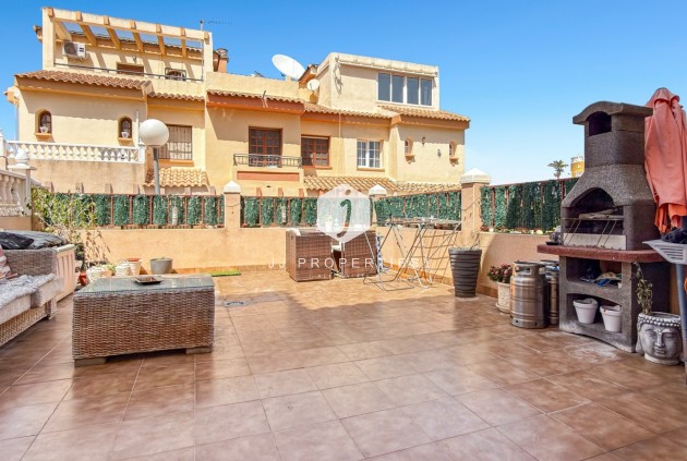Tweedehands - Chalet -
Orihuela Costa - Costa Blanca
