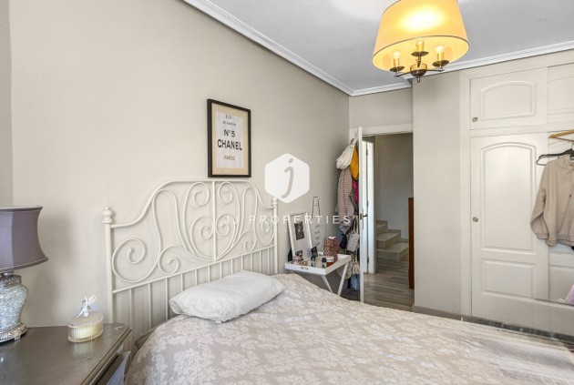 Tweedehands - Chalet -
Orihuela Costa - Costa Blanca