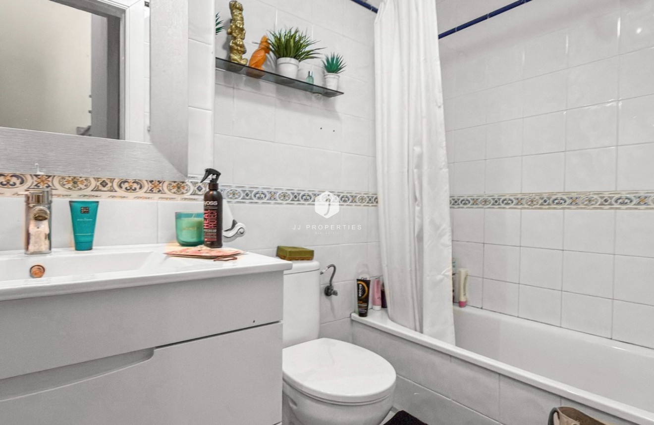 Tweedehands - Chalet -
Orihuela Costa - Costa Blanca