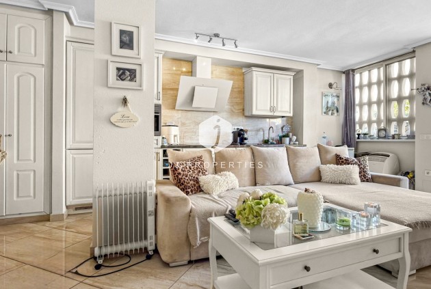 Tweedehands - Chalet -
Orihuela Costa - Costa Blanca