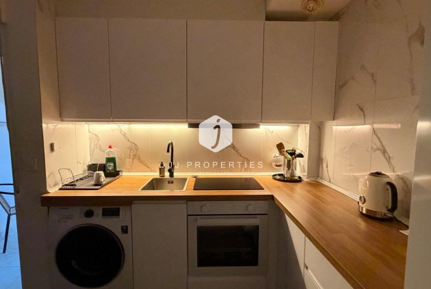 Resale - Apartment / flat -
Torrevieja - La Mata Pueblo