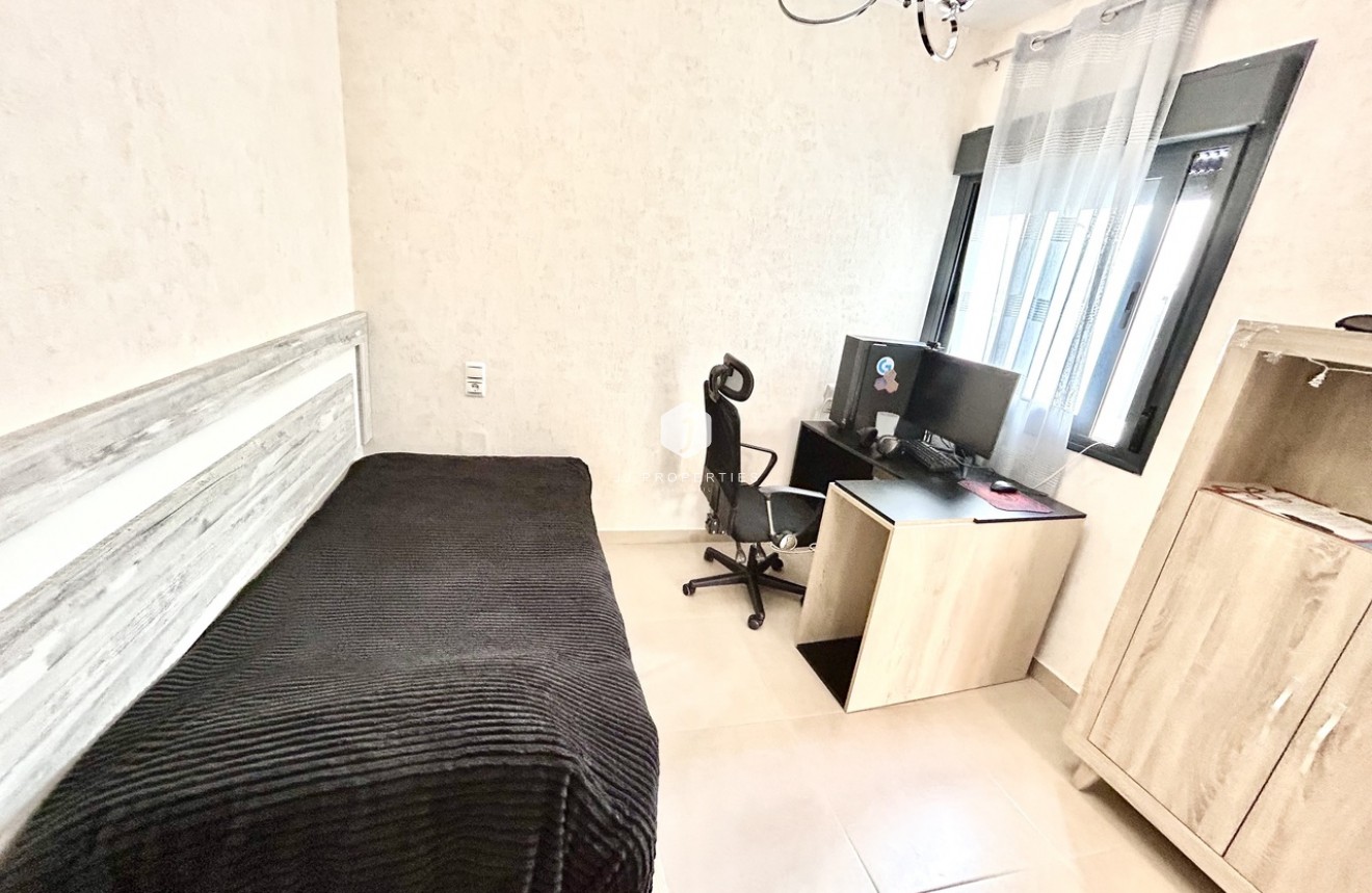 Resale - Chalet -
Los Dolses - Inland