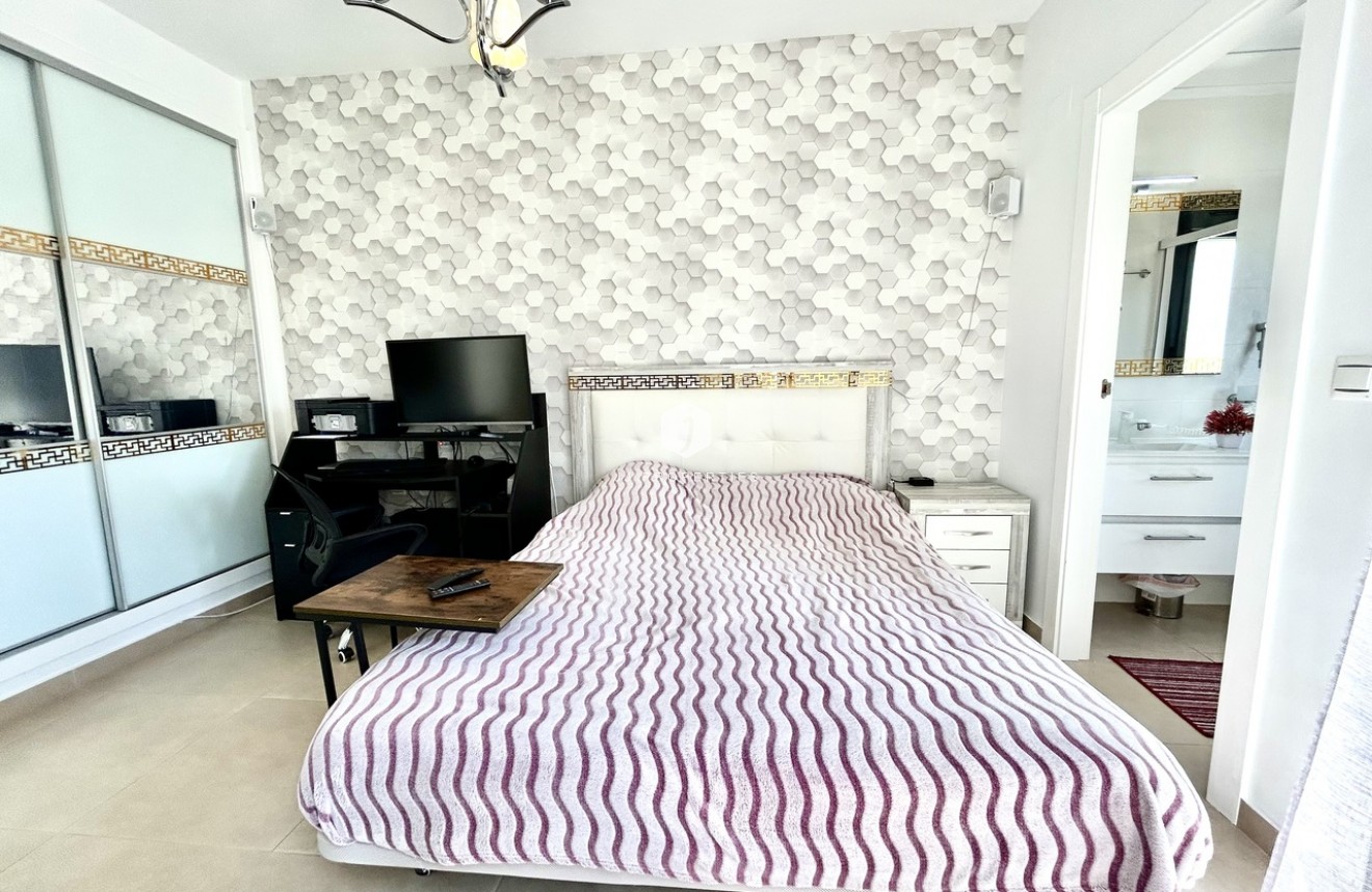 Resale - Chalet -
Los Dolses - Inland