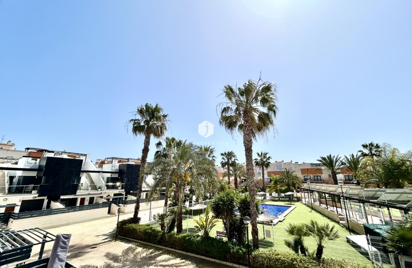 Resale - Chalet -
Los Dolses - Inland