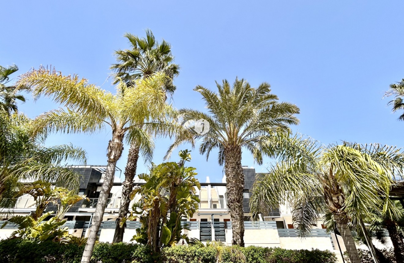 Resale - Chalet -
Los Dolses - Inland