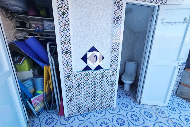 Aus zweiter Hand - Duplex -
Torrevieja - Cabo cervera