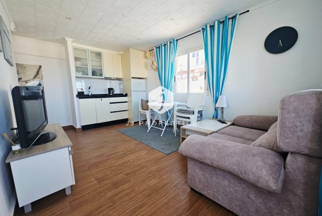 Aus zweiter Hand - Duplex -
Torrevieja - Cabo cervera