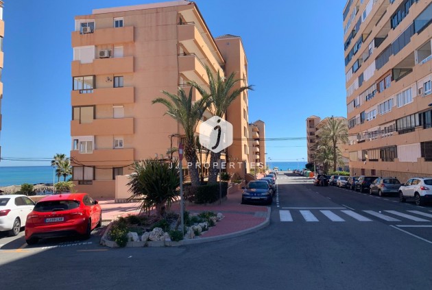 Aus zweiter Hand - Wohnung -
Torrevieja - Cabo cervera