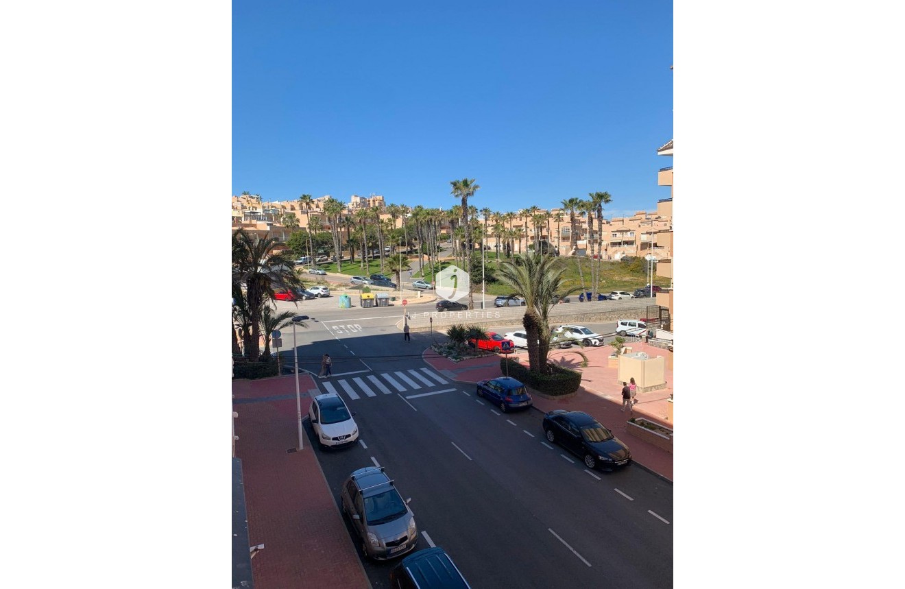 Aus zweiter Hand - Wohnung -
Torrevieja - Cabo cervera
