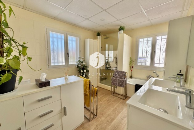 Resale - Villa -
Dolores - Comunidad Valenciana