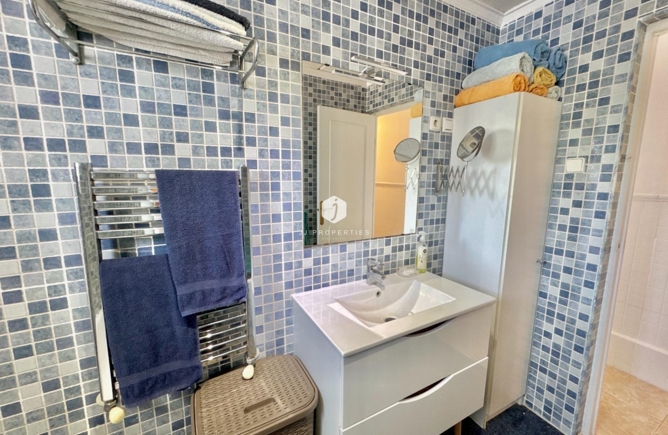 Resale - Villa -
Dolores - Comunidad Valenciana