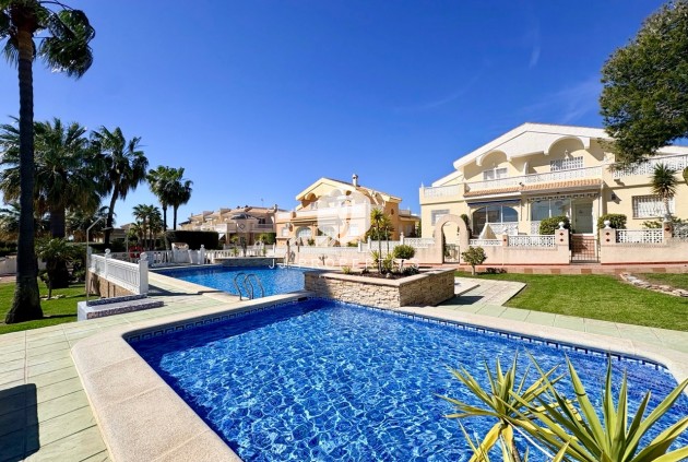 Resale - Chalet -
Rojales - Inland