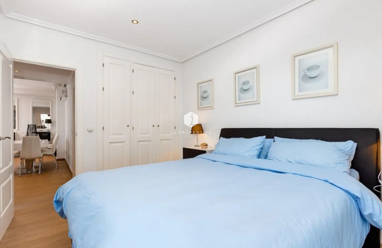 Resale - Penthouse -
Lomas De Campoamor - Inland