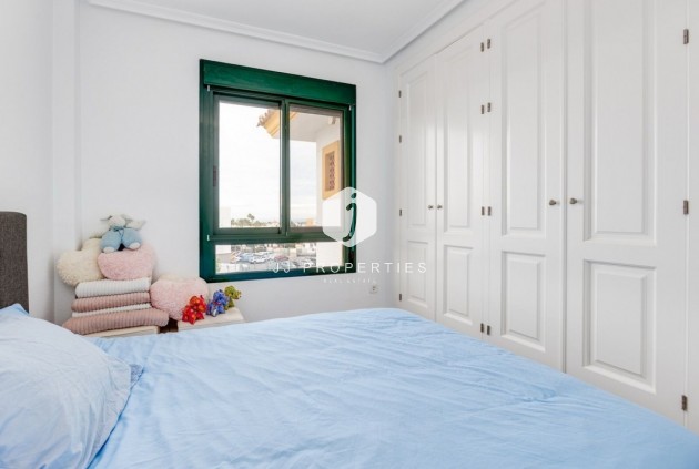 Resale - Penthouse -
Lomas De Campoamor - Inland