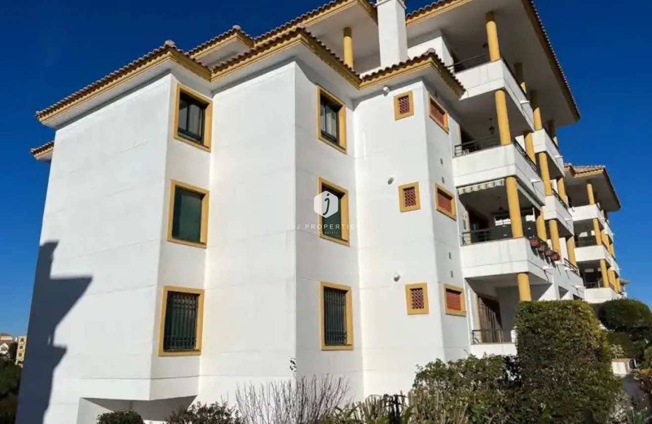 Resale - Penthouse -
Lomas De Campoamor - Inland